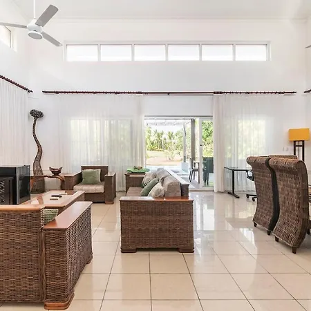 Private Punta Cana Villa With Pool & Golf View